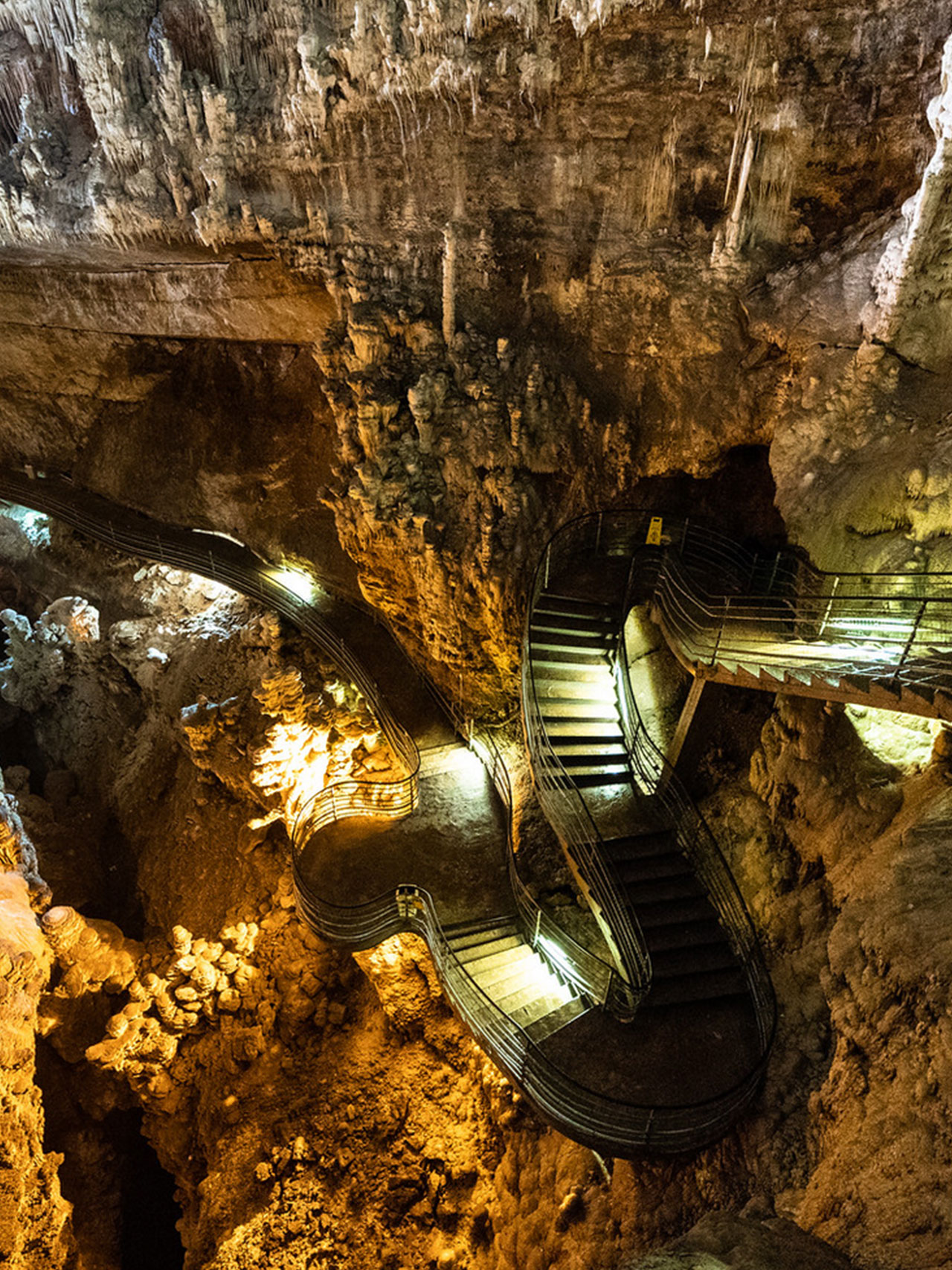 jeita-grotto-lebanon-21