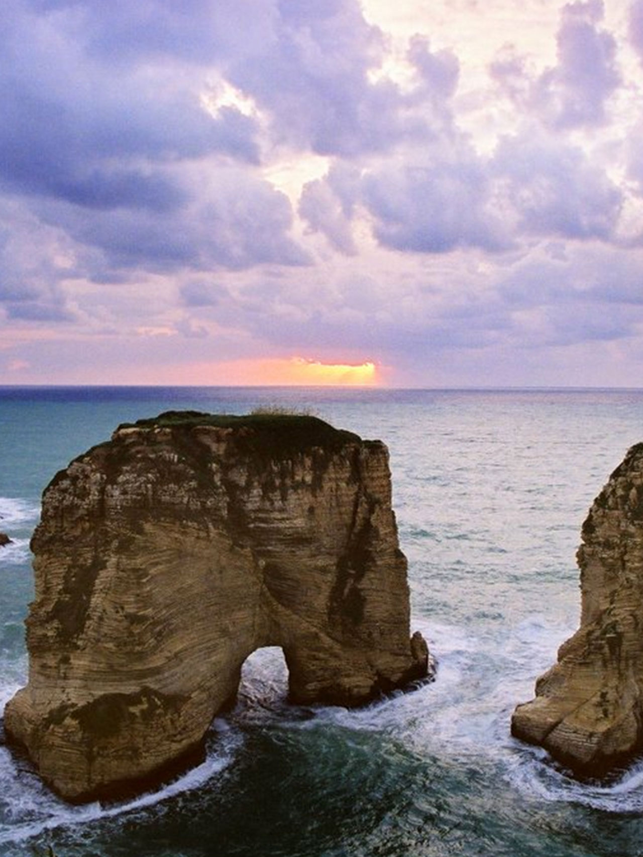 pigeon-rock-raouche-beirut-lebanon-12